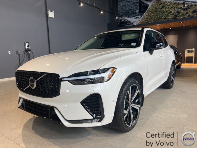 2024 Volvo XC60 B5 AWD Ultimate Dark Theme in Cars & Trucks in Edmonton