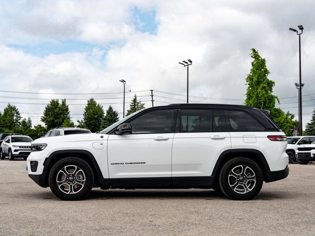 2022 Jeep Grand Cherokee 4xe Trailhawk in Cars & Trucks in Barrie - Image 4