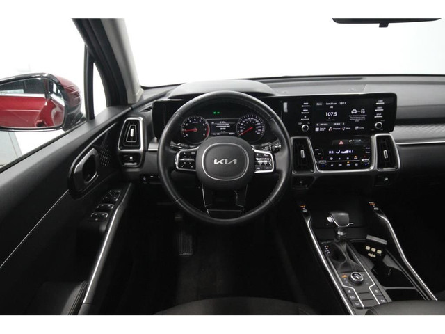 2022 Kia Sorento LX / PREMIUM / AWD in Cars & Trucks in Lévis - Image 3