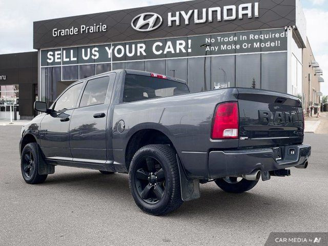 2020 Ram 1500 Classic Express | 4WD | Bench Front Seat in Cars & Trucks in Grande Prairie - Image 4