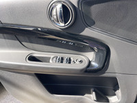 This incredible 2023 Mini Countryman S has so many features! Heated seats, AWD system, apple carplay... (image 4)