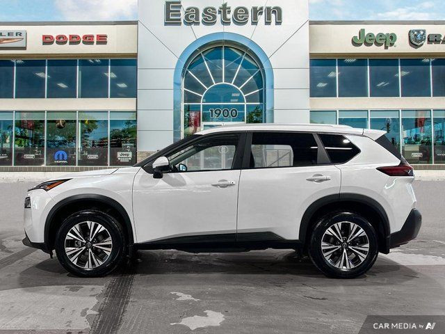 2023 Nissan Rogue SV Moonroof | Remote Start | Heated Seats in Cars & Trucks in Winnipeg - Image 2