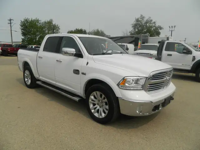 2018 Dodge RAM 1500 /4X4 LONGHORN LEATHER INTERIOR SUNROOF in Cars & Trucks in Edmonton - Image 3
