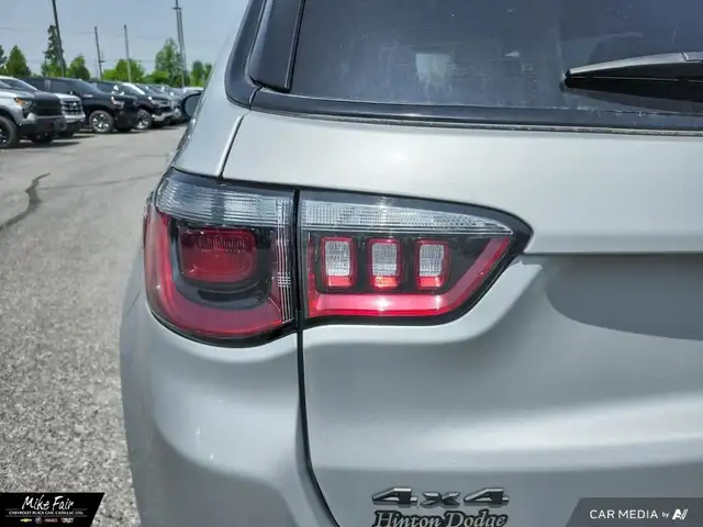 2025 Jeep Compass Altitude in Cars & Trucks in Ottawa - Image 12