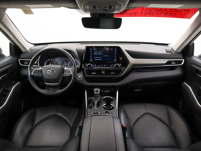 2022 Toyota Highlander XLE CUIR, CARPLAY, ANDROID AUTO, TOIT OUV in Cars & Trucks in Longueuil / South Shore - Image 2