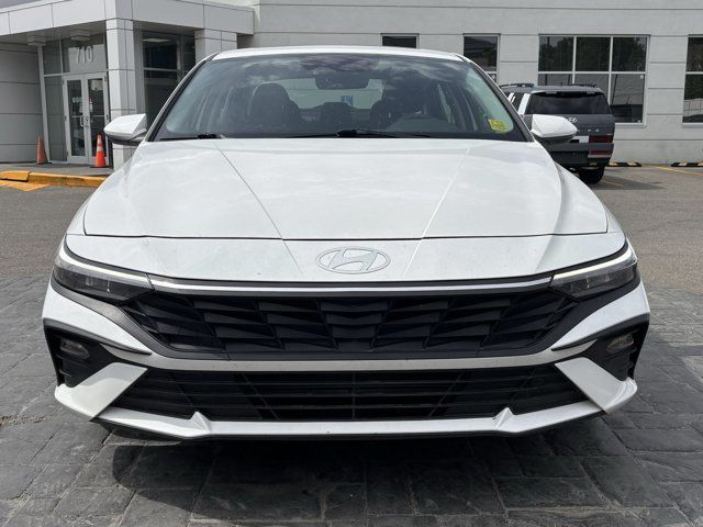 2024 Hyundai Elantra Preferred Tech | No Accidents | Sunroof in Cars & Trucks in Calgary - Image 2