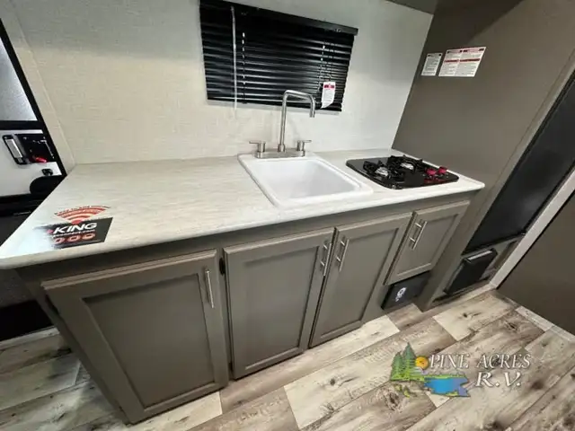 2023 KZ Sportsmen Classic 180BH in Travel Trailers & Campers in Truro - Image 24