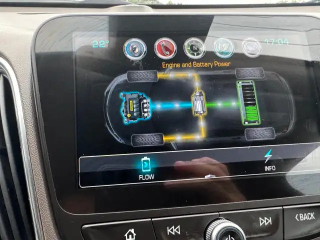 2018 Chevrolet Malibu 4dr Sdn Hybrid w/1HY in Cars & Trucks in Markham / York Region - Image 25