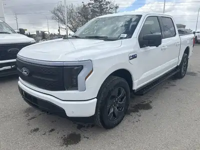 This Ford F-150 Lightning delivers a Electric engine powering this Automatic transmission. TRANSMISS...