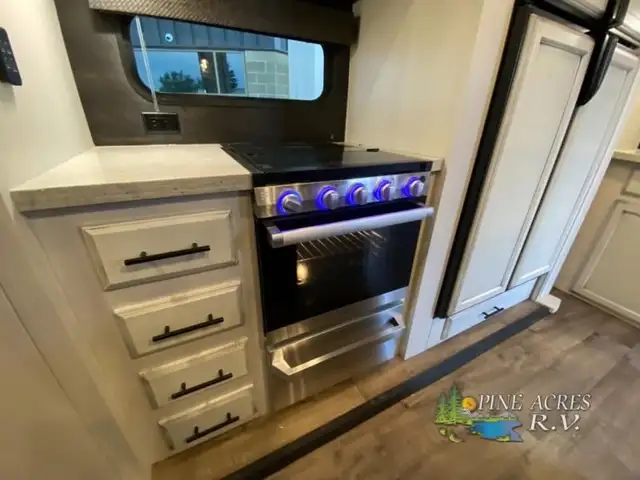 2021 Jayco Eagle 321RSTS in Travel Trailers & Campers in Truro - Image 22