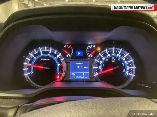 2019 Toyota 4Runner LIMITED in Cars & Trucks in Hamilton - Image 19