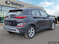 This Hyundai Kona has a powerful Regular Unleaded I-4 2.0 L/122 engine powering this Variable transm... (image 4)