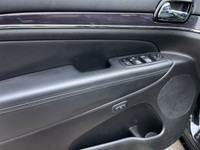 A wonderful 2021 Jeep Grand Cherokee! With SO much to offer including a sunroof, luxurious interior,... (image 4)