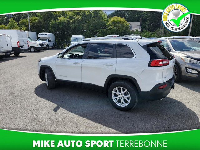 Jeep Cherokee 4 RM, 4 portes, North 2016 à vendre in Cars & Trucks in Laval / North Shore - Image 3