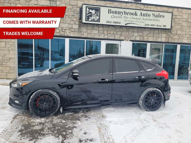 2016 Ford Focus 5dr HB ST/LEATHER/NAVIGATION/SUNROOF in Cars & Trucks in Calgary