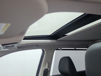 PLATINUM AWD | LEATHER INT | PANO | BSM | NAVI | ONE OWNER NISSAN INSPECTION AVAILABLE UPON REQUEST!... (image 2)