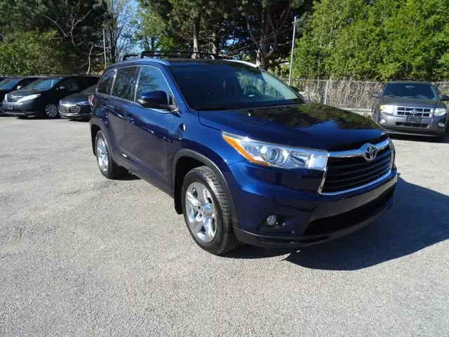 2016 Toyota Highlander Limited in Cars & Trucks in City of Toronto - Image 6