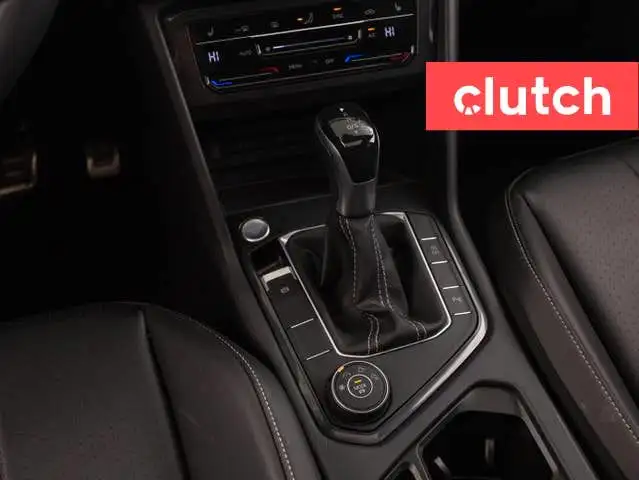 2022 Volkswagen Tiguan Comfortline R-Line Black Edition AWD w/ A in Cars & Trucks in Bedford - Image 37