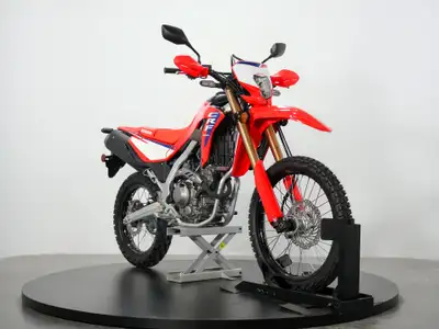 One of the most popular Dual Sports on the market the 300L ticks all the right boxes. The bike featu...