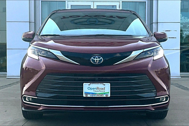 2024 Toyota Sienna Hybrid Sienna Limited AWD 7-Pass in Cars & Trucks in Mississauga / Peel Region - Image 2