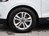 Zoom into Fun with This 2019 Ford Edge! Buckle up for a wild ride in this 2019 Ford Edge with 132,44... (image 8)
