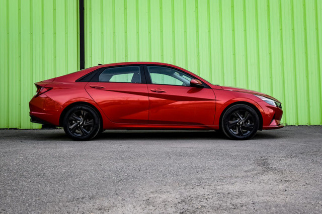 2021 Hyundai Elantra Preferred IVT • HEATED SEATS • APPLE CARPLA in Cars & Trucks in Kingston - Image 2