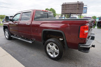 SAFETY INCLUDED FREE ACCIDENT Very Clean GMC Sierra 2500HD Crew 4x4 6.0L V8 with Automatic Transmiss... (image 4)