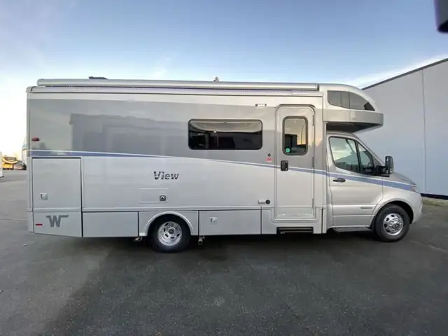 2025 Winnebago View 24T in RVs & Motorhomes in Abbotsford - Image 11