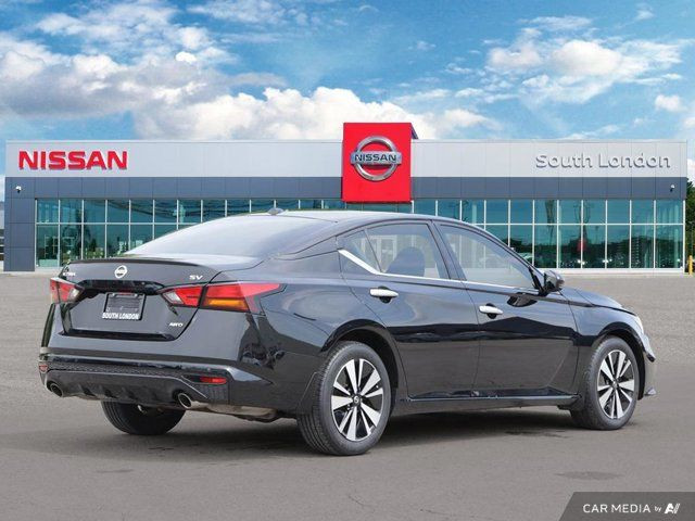 2020 Nissan Altima 2.5 SV in Cars & Trucks in London - Image 3