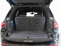 This 2020 BMW X7 xDrive40i is a luxurious and capable three-row SUV finished in Dark Blue, offering... (image 7)