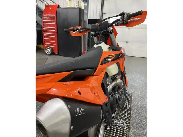 2025 KTM 350 XC-F in Dirt Bikes & Motocross in Granby - Image 11