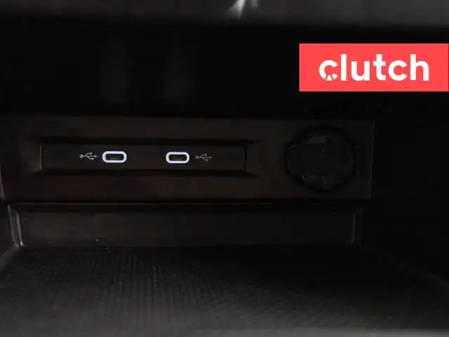 2023 Volkswagen Tiguan Trendline AWD w/ Apple CarPlay & Android  in Cars & Trucks in City of Toronto - Image 34