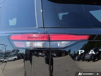 Recent Arrival! 4WD. 2024 Nissan Pathfinder Platinum 4D Sport Utility Black 9-Speed Automatic 4WD 3.... (image 7)