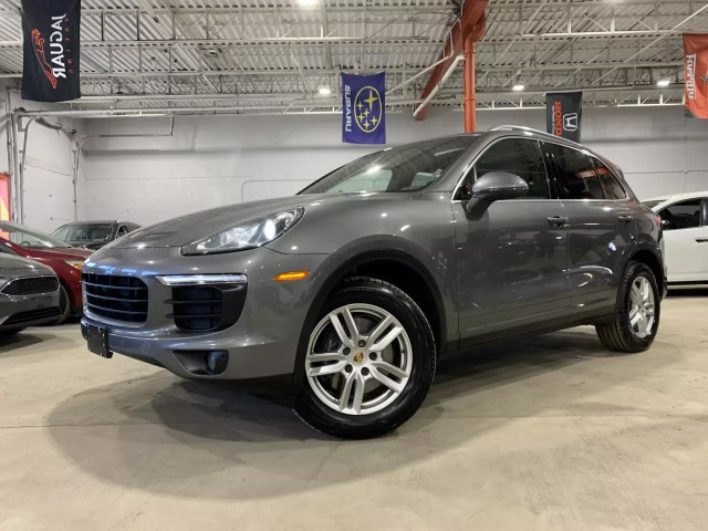 2016 PORSCHE Cayenne AWD in Cars & Trucks in City of Montréal - Image 2