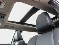 2024 Mitsubishi Outlander SEL The 2024 Mitsubishi Outlander SEL is designed for families and adventu... (image 8)