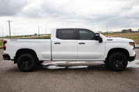 ENGINE DURAMAX 3.0L TURBO-DIESEL I6 (305 hp [227 kW] @ 3750 rpm 495 lb-ft of torque [671 Nm] @ 2750... (image 4)