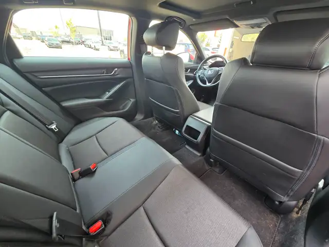 2020 Honda Accord Sport 1.5T **LOW KMS**NO ACCIDENTS**ONE OWN... in Cars & Trucks in Grande Prairie - Image 18
