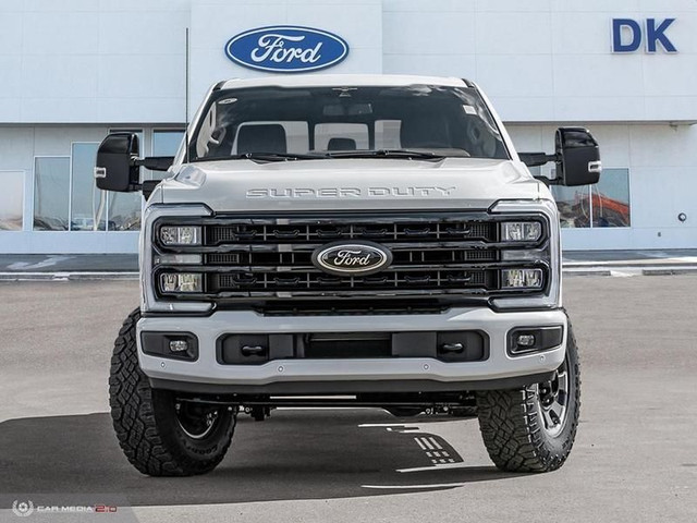 2023 Ford F-350 Super Duty Lariat in Cars & Trucks in Edmonton - Image 2