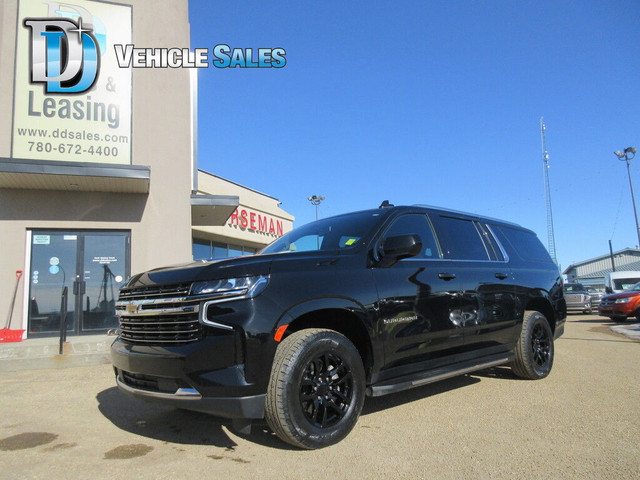  2021 Chevrolet Suburban LT/8 Pass/Leather/Backup Cam - NO CREDI in Cars & Trucks in Edmonton