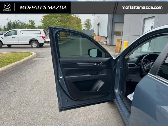 2024 Mazda CX-5 GS SUNROOF - AWD dans Autos et camions dans Barrie - Image 33