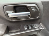 Accident free clean carfax Silverado 1500 crew cab in excellent condition. This 4x4 F 150 comes equi... (image 7)