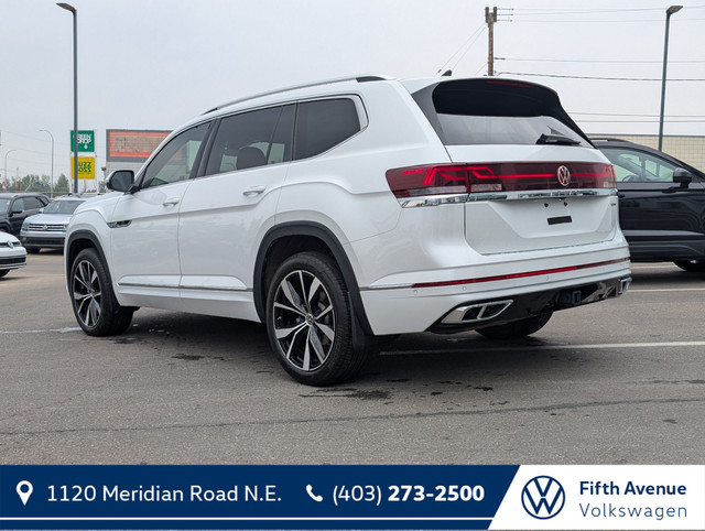 2024 Volkswagen Atlas Execline 2.0 TSI 4MOTION for sale in Cars & Trucks in Calgary - Image 4