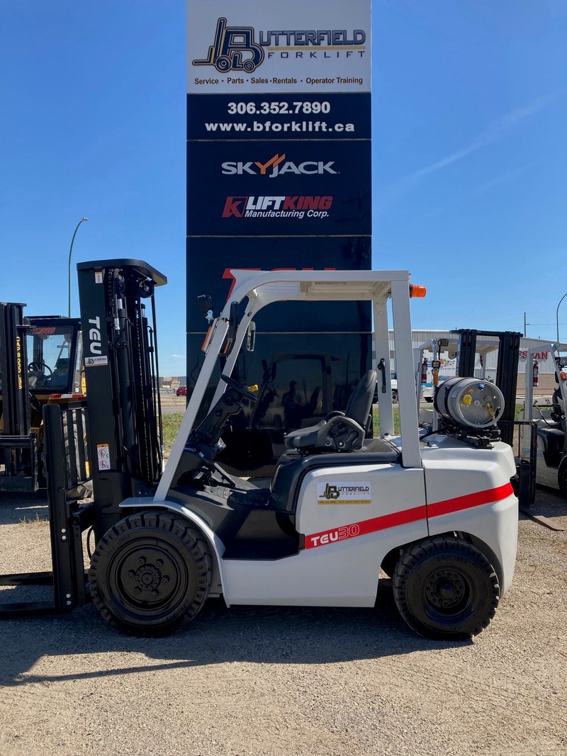 New TEU FG30T Forklift , pneumatic tires, 6,000lb capacity Heavy