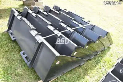 MAPLESIDE HEAVY DUTY 6FT LOW PRO BUCKETS SKID STEER QUICK ATTACH (UNUSED) CALL FOR AVAILABILITY. STO...