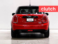NO ACCIDENTS / CLEAN CARFAX / 1 OWNER / Auto Dimming Rearview Mirror, Front Heated Seats, Climate Co... (image 4)