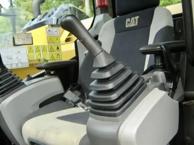 2014 CAT 314E in Heavy Equipment in City of Halifax - Image 3