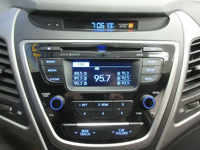 HYUNDAI ELANTRA 2015 SPORT AUTOMATIQUE **77 300 KM **1 PROPRIO** in Cars & Trucks in Lévis - Image 21