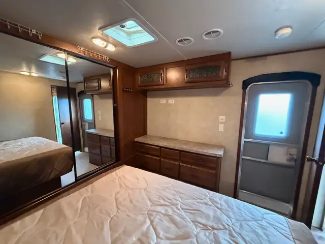 2015 Forest River Wildwood 402QBQ Destination Home in Park Models in St. Albert - Image 26