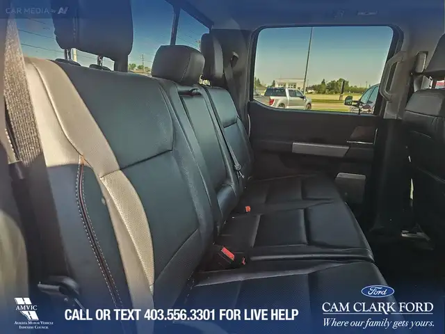 2023 Ford F-350 Lariat CLEAN ONE OWNER CARFAX, 8FT BOX, MOONR... in Cars & Trucks in Red Deer - Image 23