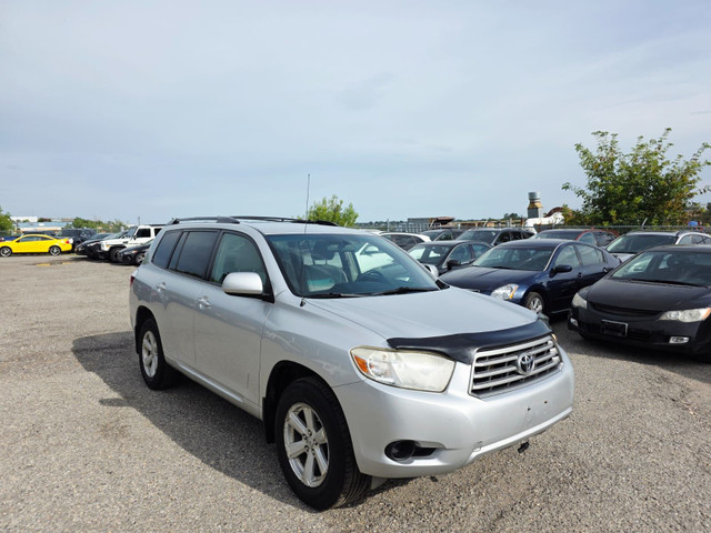 2008 Toyota Highlander AWD Clean Carfax No Accidental History We in Cars & Trucks in Calgary - Image 3
